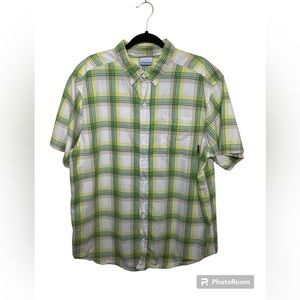 Columbia green yellow plaid short sleeve button down shirt. Large